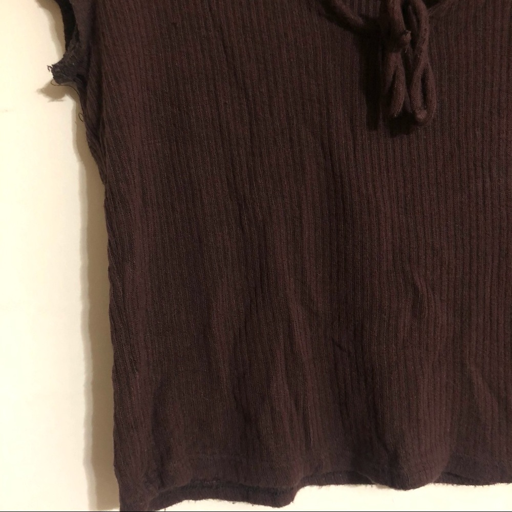 Urban Outfitters Taryn Tie-Front Short Sleeve Top - Picture 6 of 8